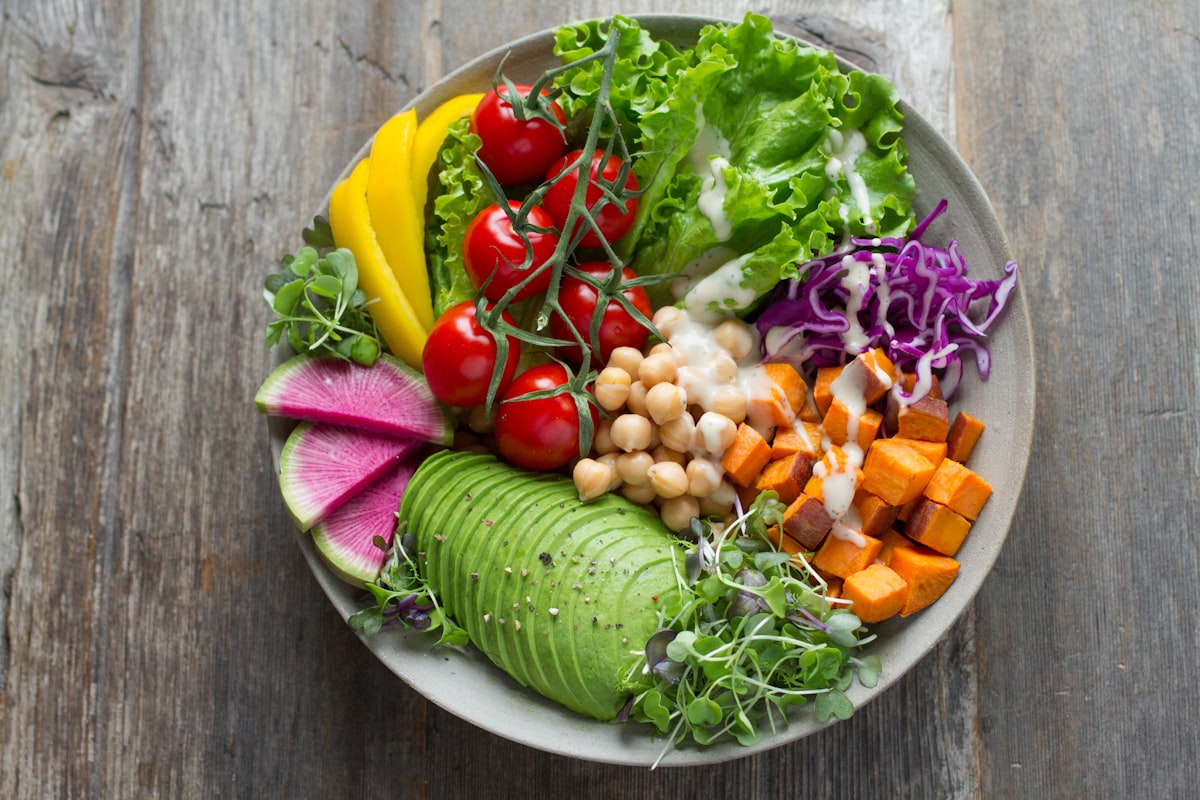 Enfoque de nutrición saludable y comida balanceada